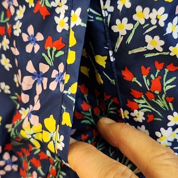 GAP KIDS Girl's Floral Bomber Jacket Smooth Weave Light-weight Medium - Picture 3 of 11